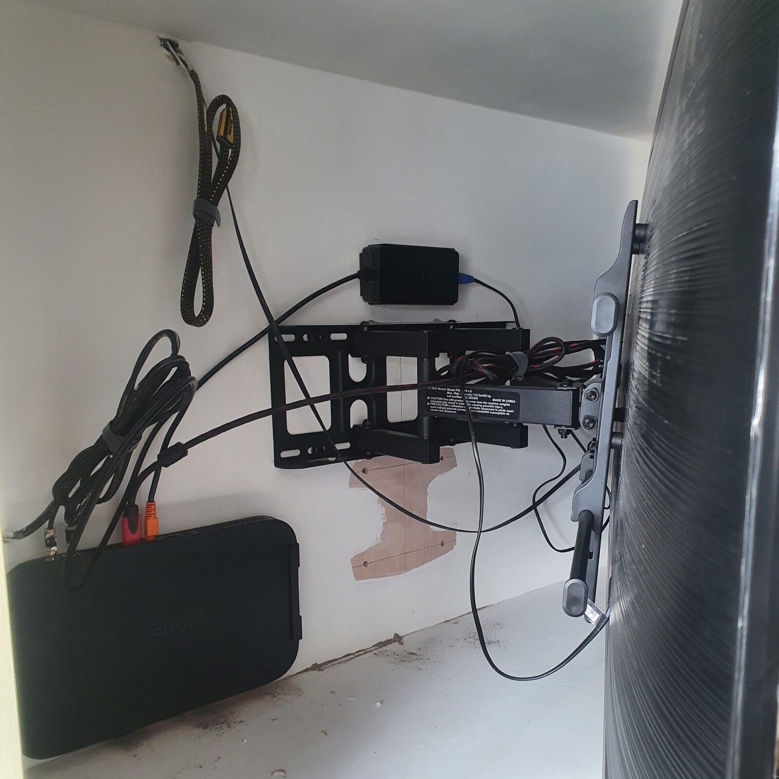 tv wall mount installation service